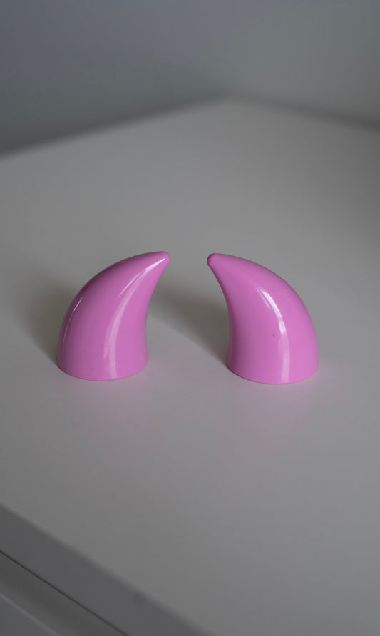 Helmet Flair MagNeatOhz: Small Pink Devil Horns for Helmet